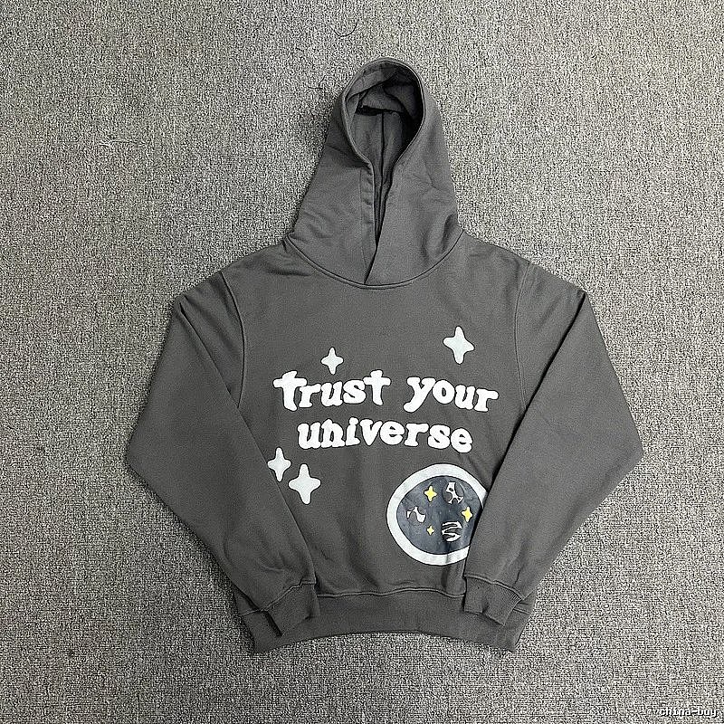 Broken Hearts Style H216 Skull Graphic Hoodie Streetwear Look