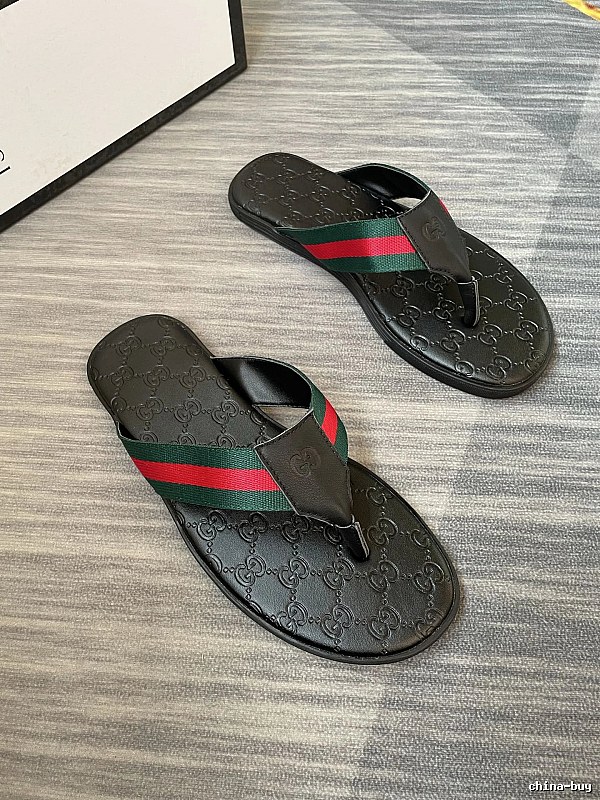 Gucci Classic Monogram Casual Style Black Flip Flops