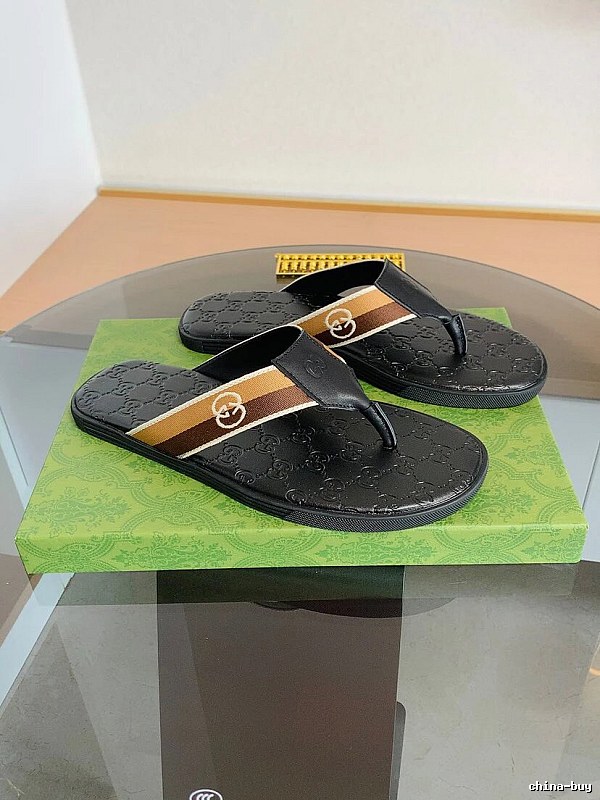 Gucci Double G Series Casual Style Black Flip-Flops
