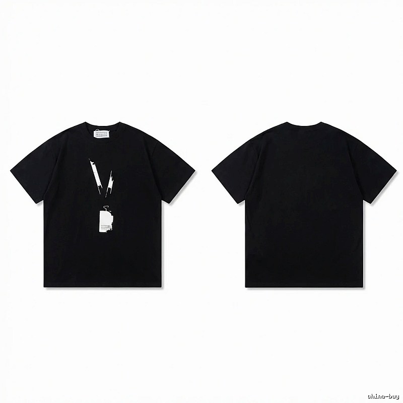 Maison Margiela minimalist black T-shirt
