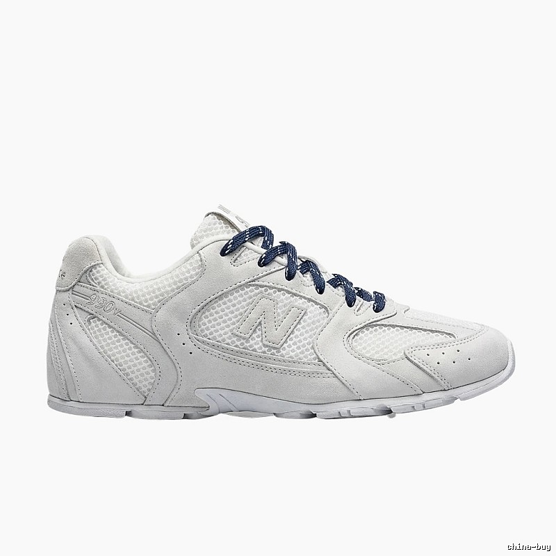Miu Miu retro-style off-white sports shoes