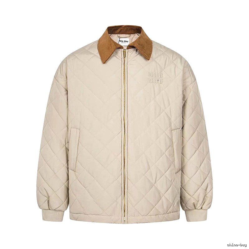 Quilted Collared Jacket with diamond stitching and a contrasting brown collar - Travel