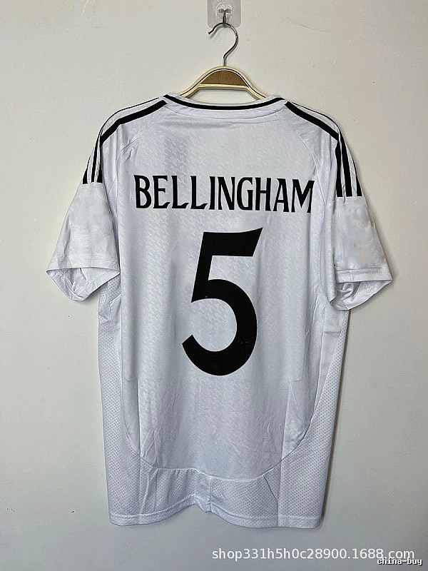 Real Madrid Classic Bellingham #5 soccer jersey White Real Madrid for Daily Styling